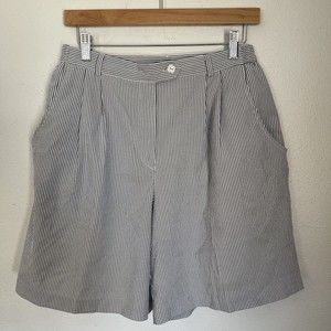 Coral Bay Golf Petite Shorts Womens 10P Gray White Striped Vintage Pleated